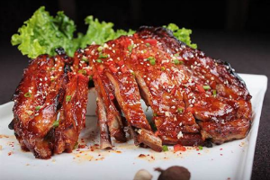 �人��������ѵ�ļҽ̵ĺ�